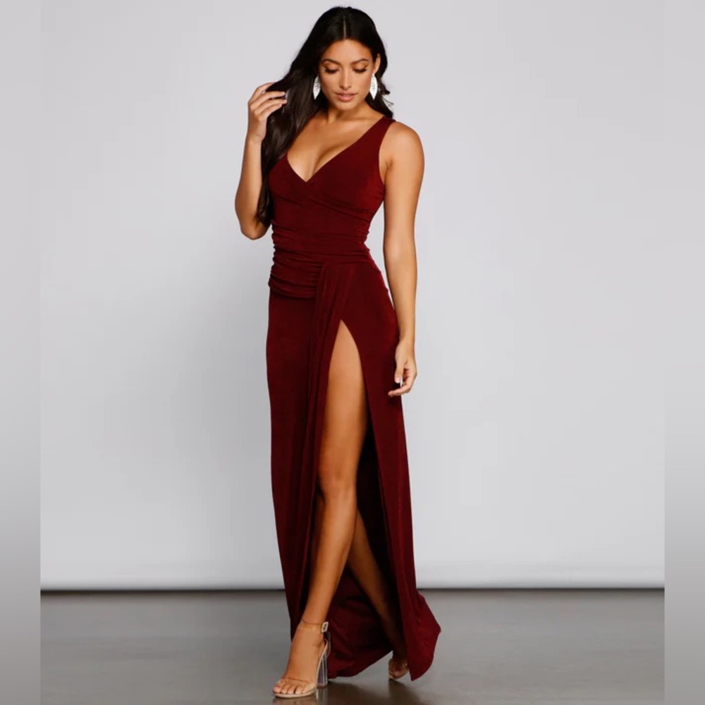 Windsor Evening Gown Zip Up Back Floor Length in Red